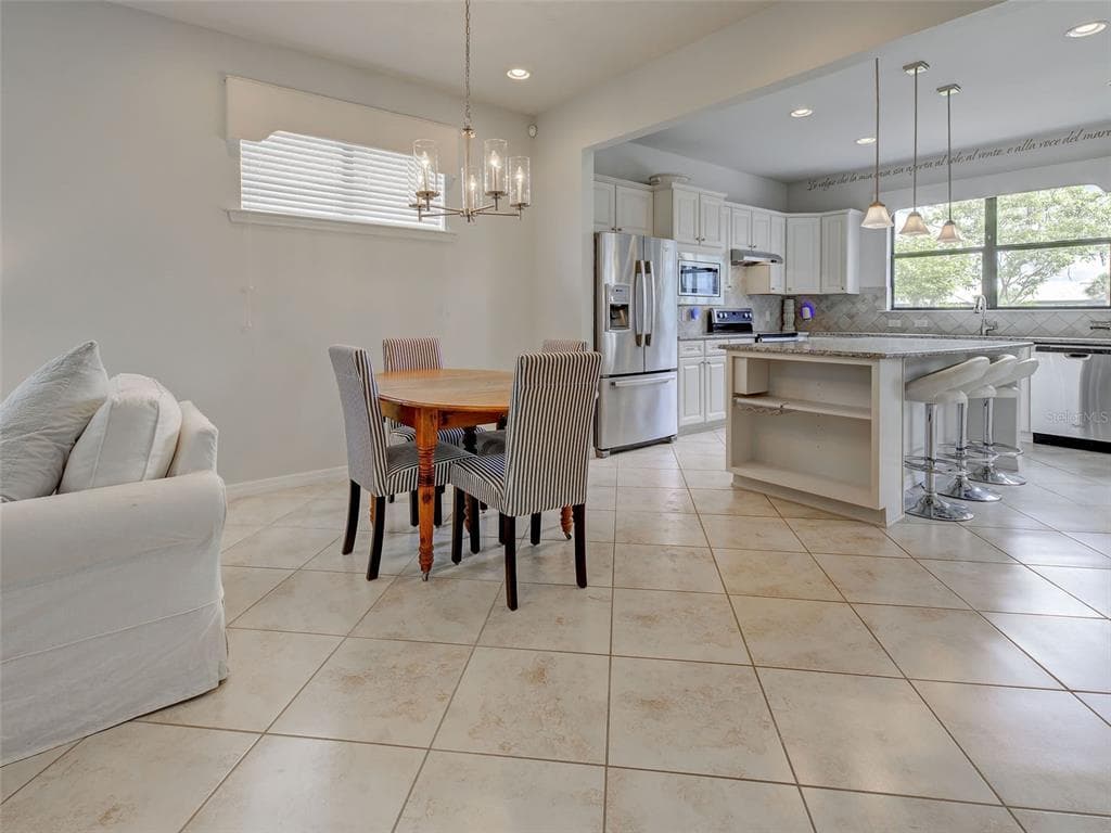 13810 LIDO STREET photo 10