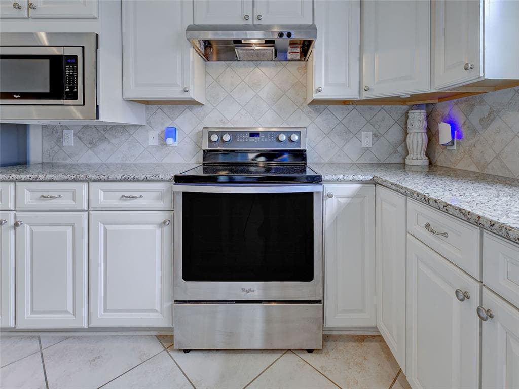 13810 LIDO STREET photo 14