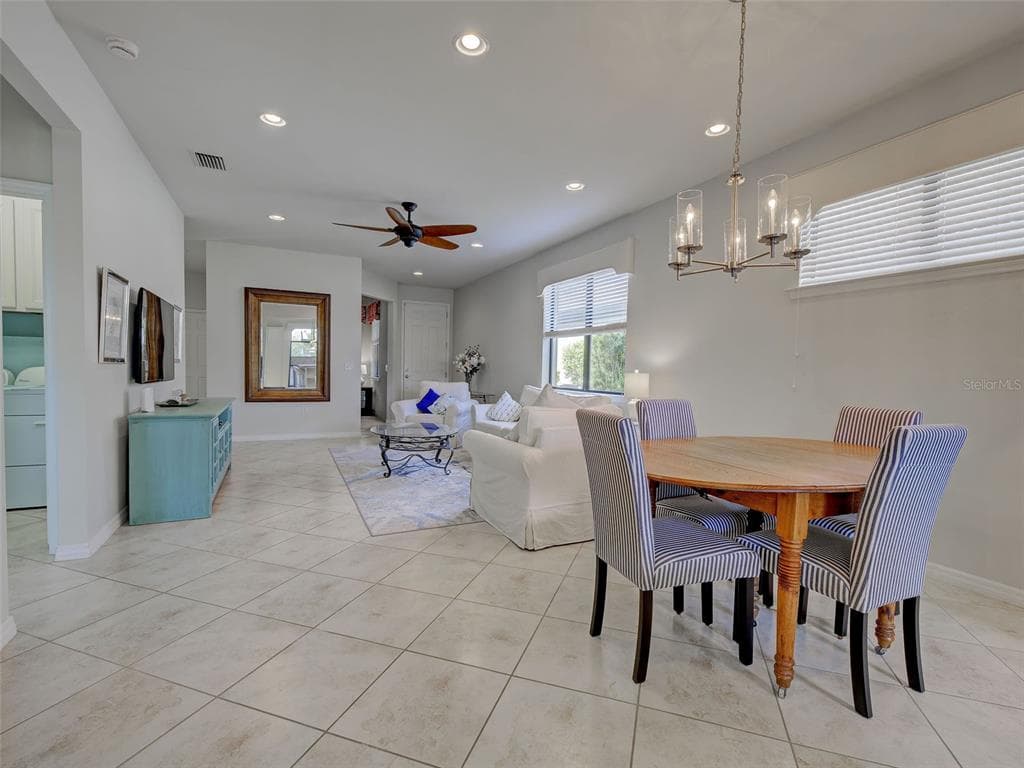13810 LIDO STREET photo 11