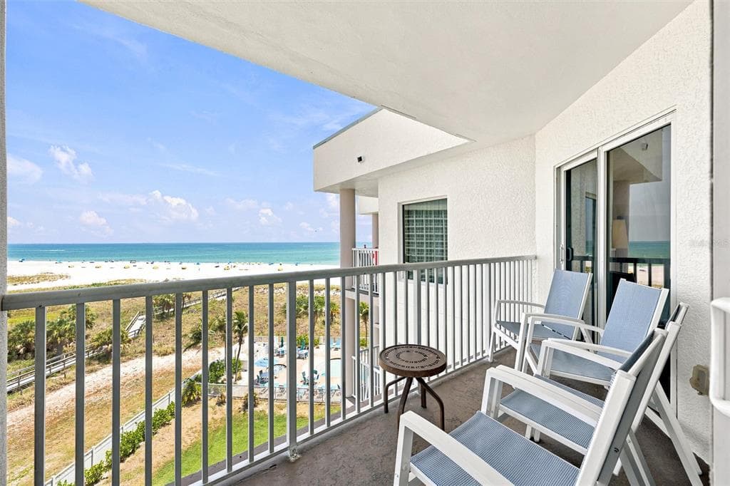 12000 GULF BOULEVARD 611S photo 3
