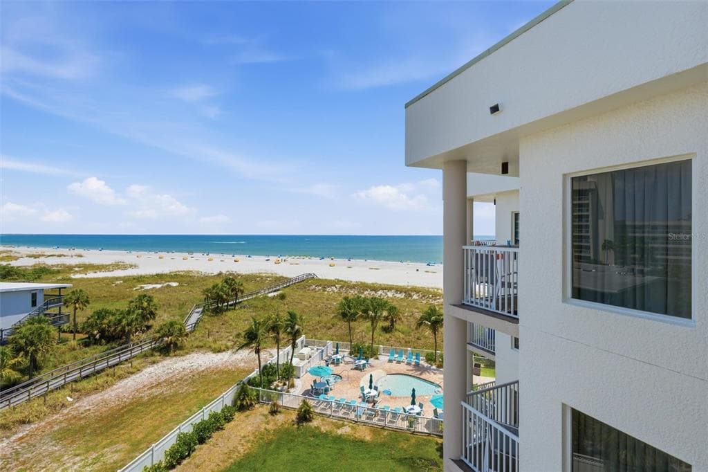 12000 GULF BOULEVARD 611S photo 25