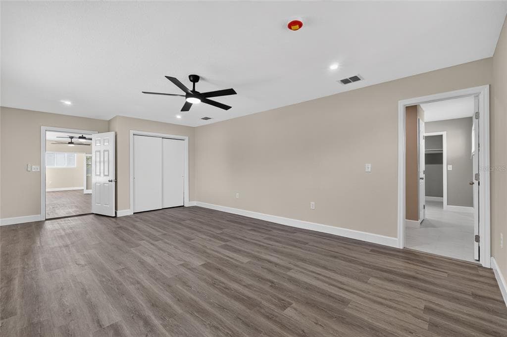 4400 LAKE TRUDY DRIVE photo 25