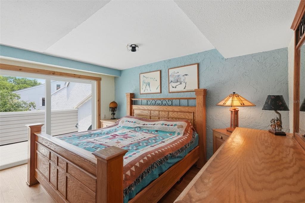 1375 PINELLAS BAYWAY S 39 photo 22