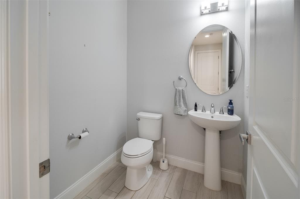 10481 ROYAL CYPRESS WAY photo 6