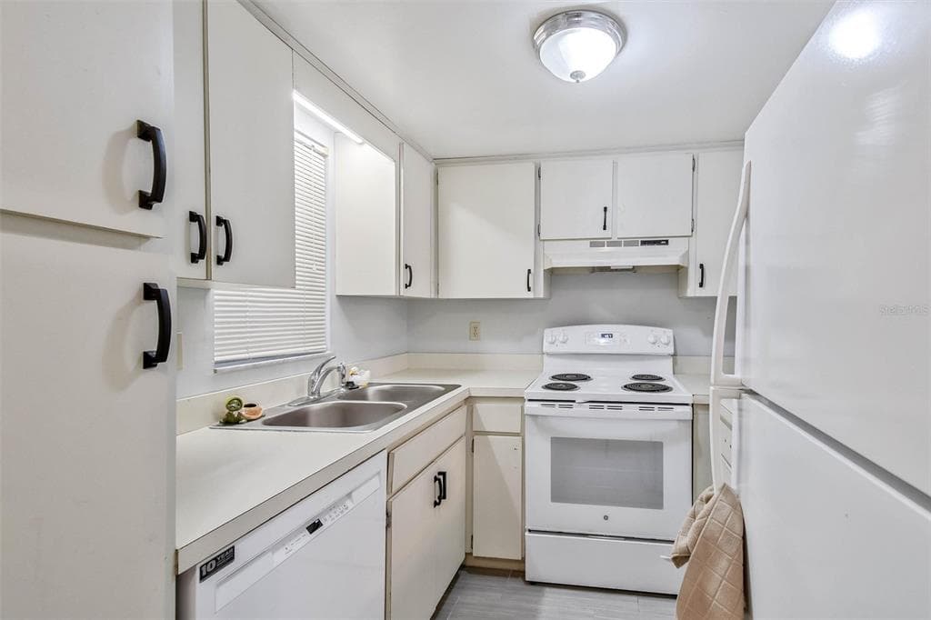4515 MARINE PARKWAY 206 photo 5