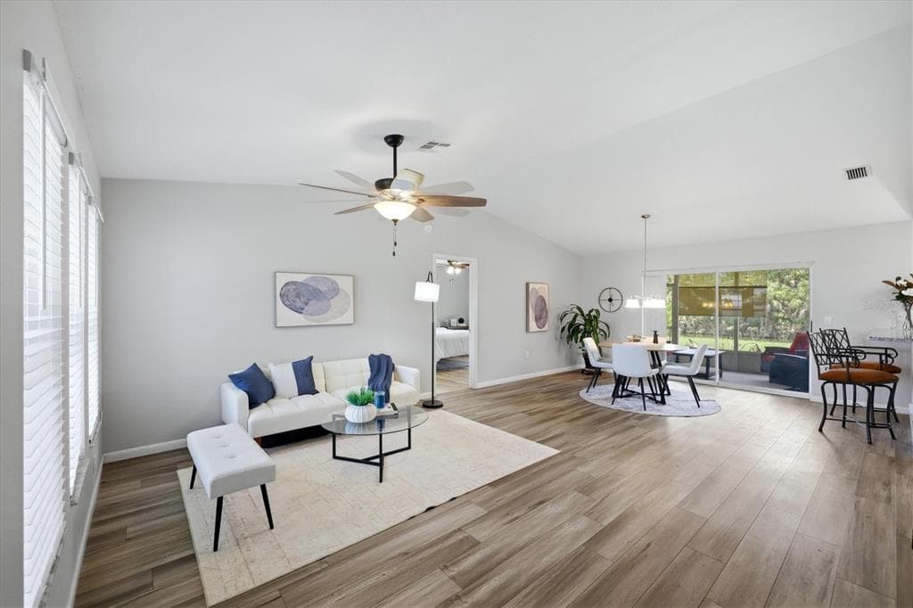 9084 PROSPECT AVENUE photo 6