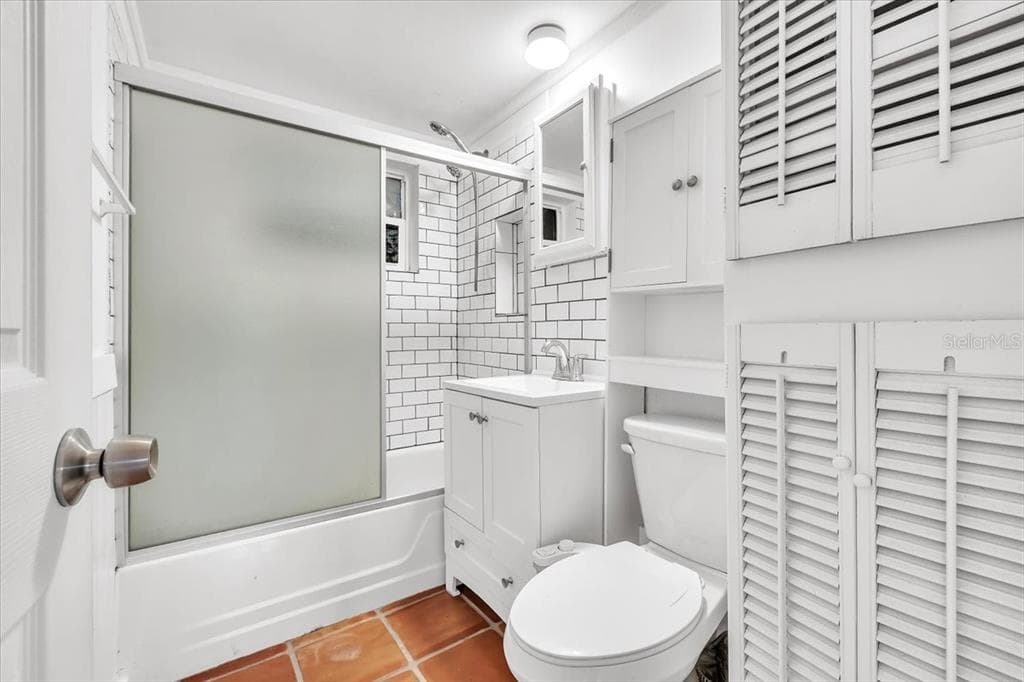 1144 PINE STREET photo 15