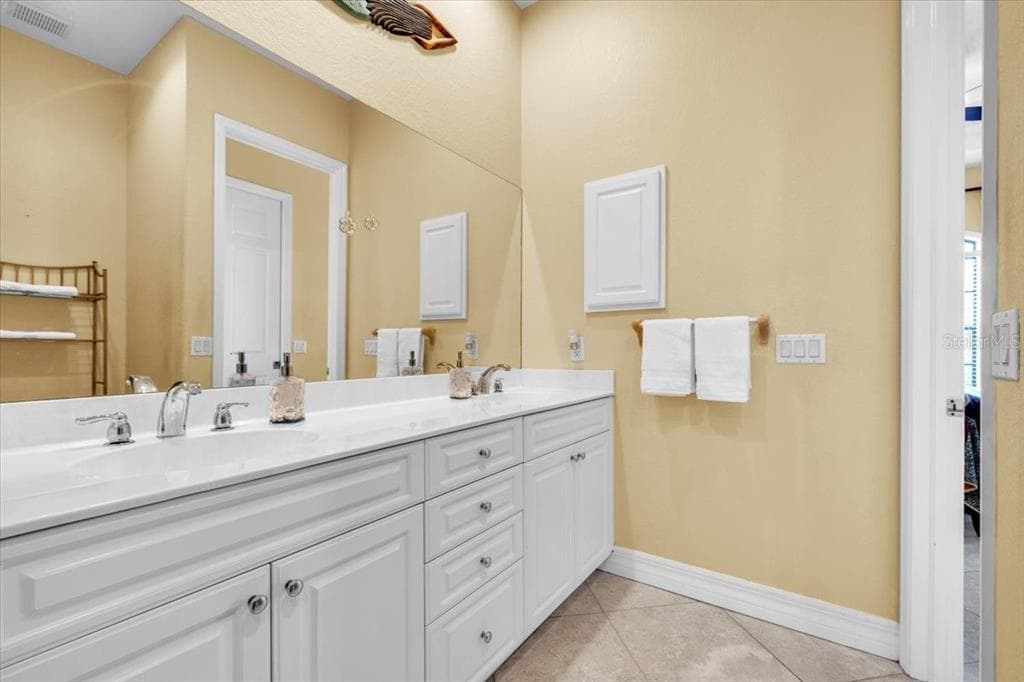 1323 MEDITERRANEAN DRIVE 122 photo 22