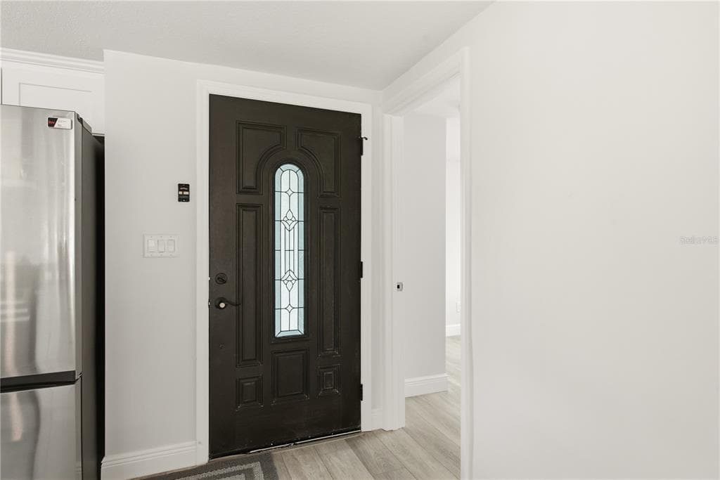 4930 POMPANO DRIVE photo 3