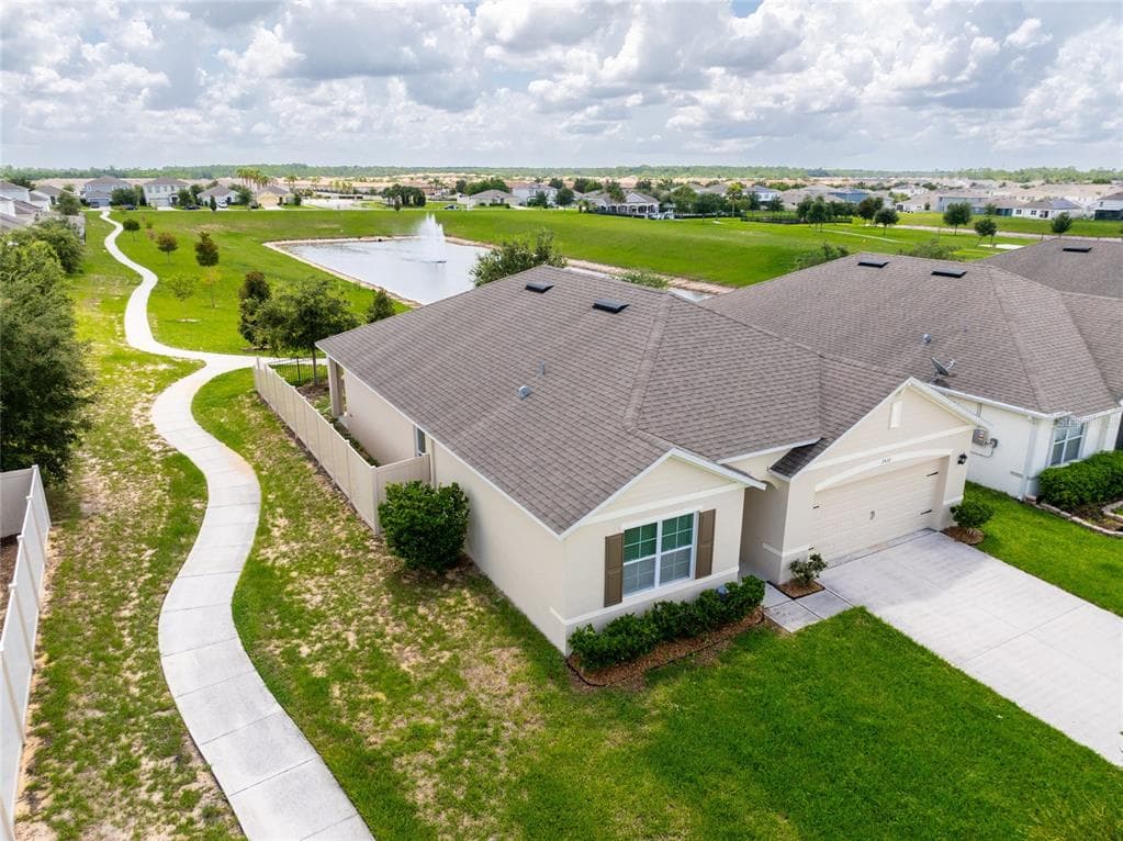 2433 WHITE POPPY DRIVE photo 4