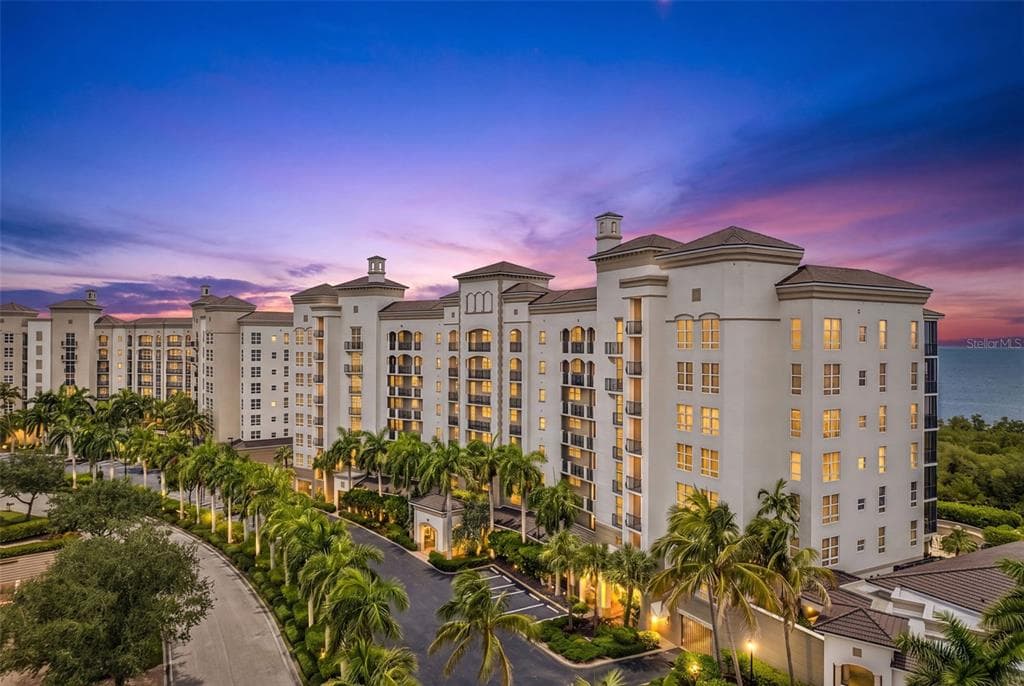 3329 SUNSET KEY CIRCLE 204 photo 2