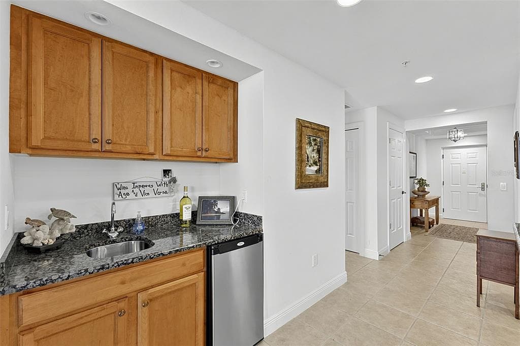 3329 SUNSET KEY CIRCLE 204 photo 17