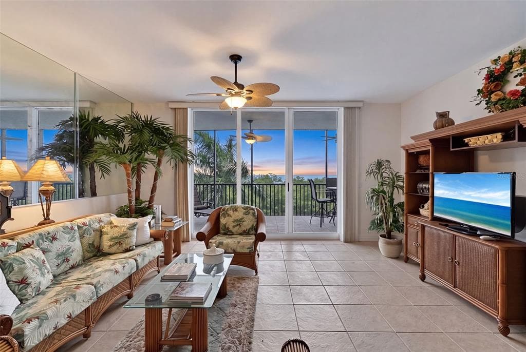 3329 SUNSET KEY CIRCLE 204 photo 5