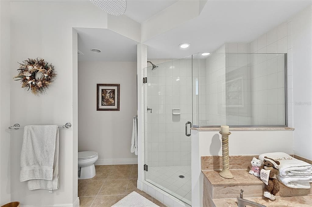 3329 SUNSET KEY CIRCLE 204 photo 24