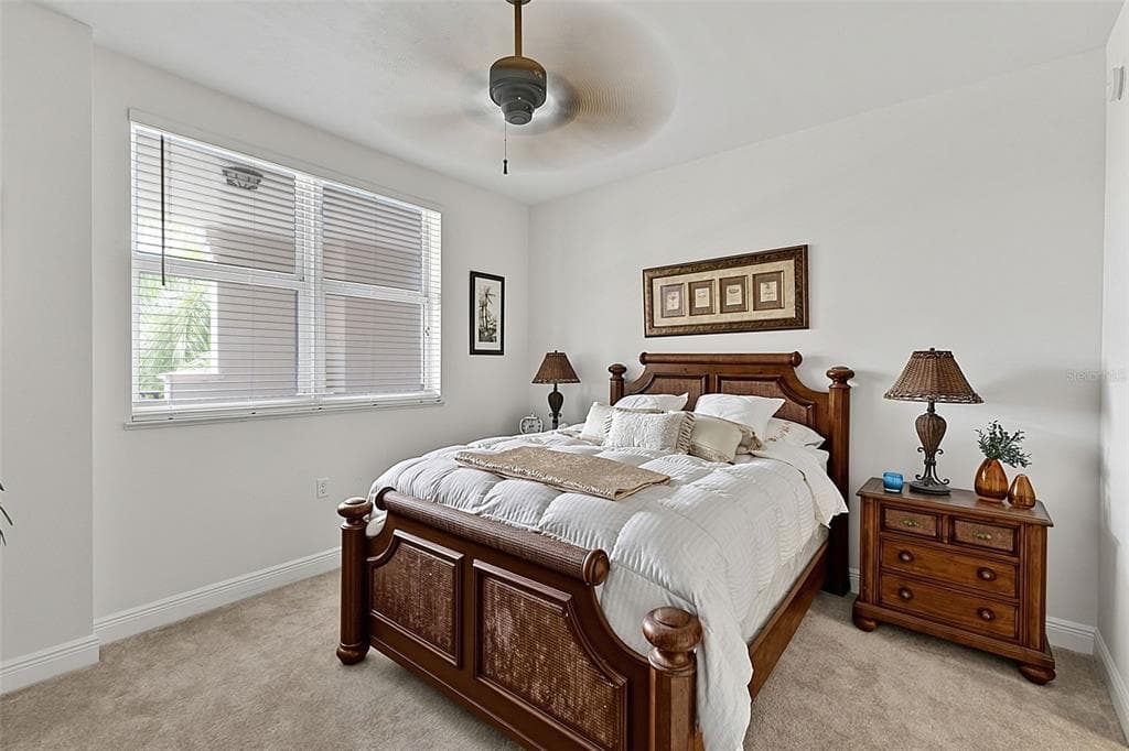 3329 SUNSET KEY CIRCLE 204 photo 25