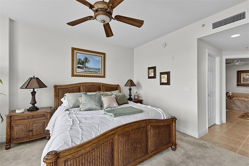3329 SUNSET KEY CIRCLE 204 photo 21