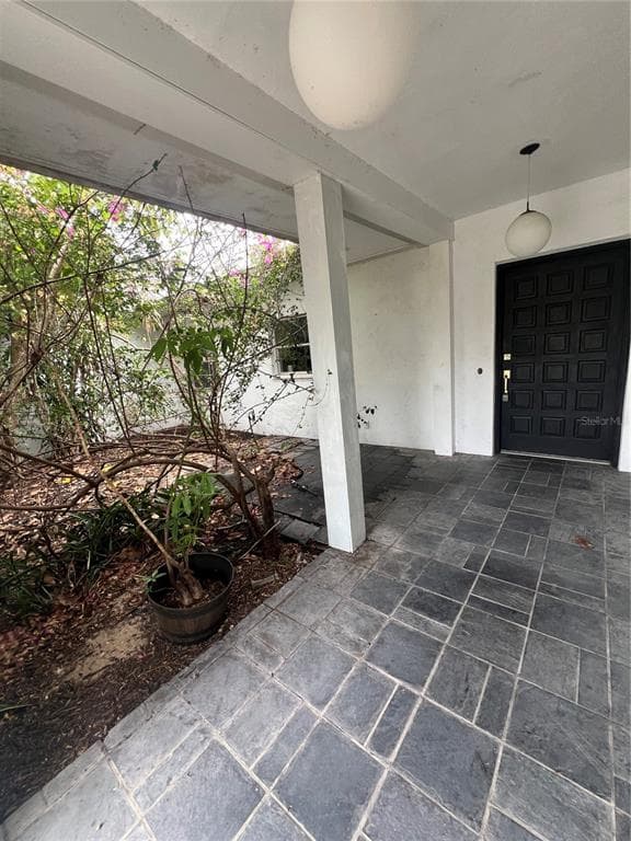 425 CRAIG DRIVE photo 12