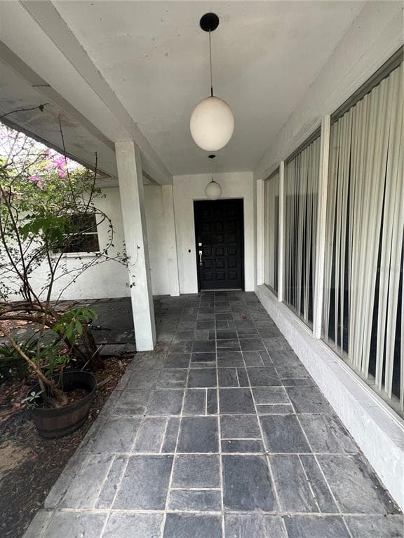425 CRAIG DRIVE photo 11