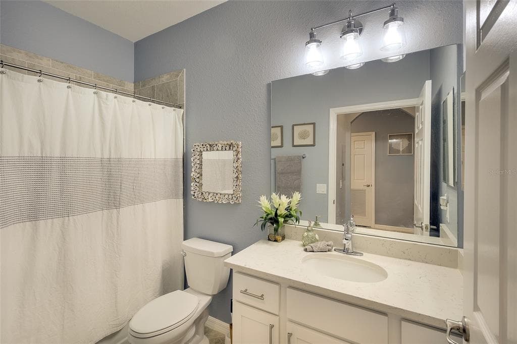 850 TIDEWATER SHORES LOOP 402 photo 24
