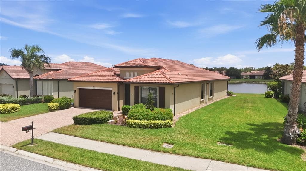 20252 PEZZANA DRIVE photo 2