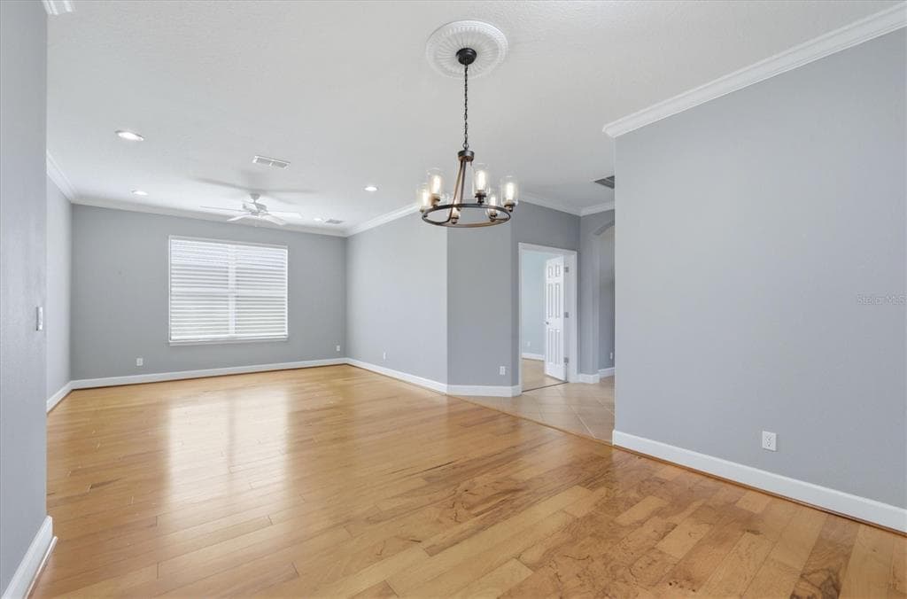 20252 PEZZANA DRIVE photo 13