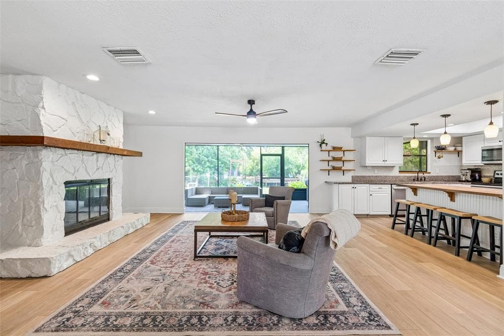 22408 SHORESIDE DRIVE photo 7