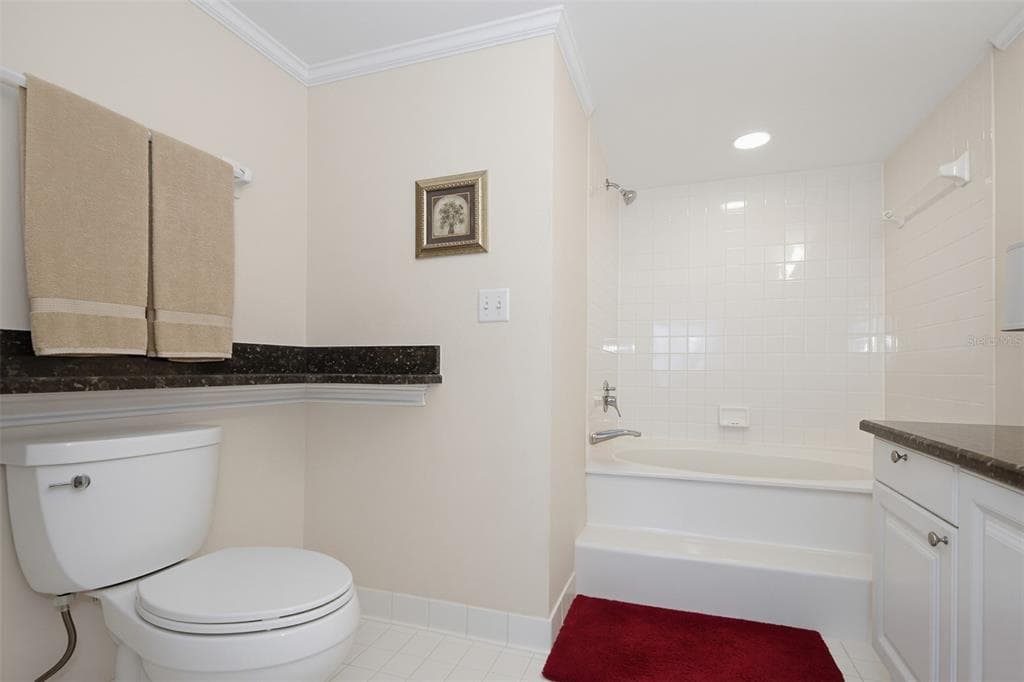 2545 S ATLANTIC AVENUE 1804 photo 23