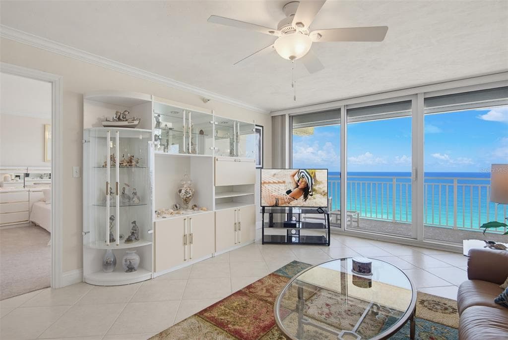 2545 S ATLANTIC AVENUE 1804 photo 3