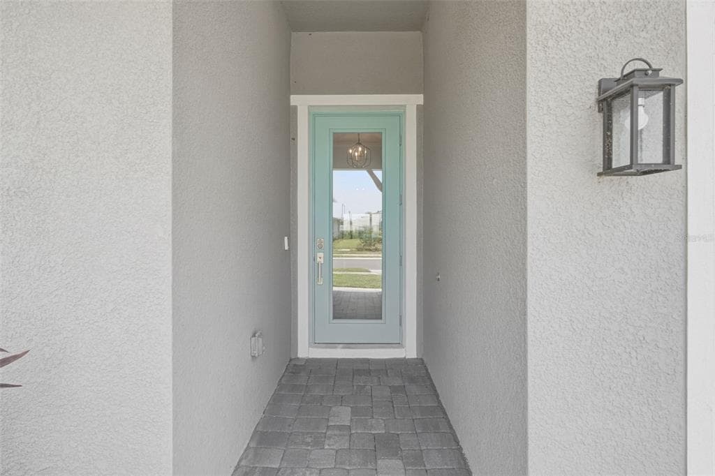 18857 DAYBREAK DRIVE photo 3
