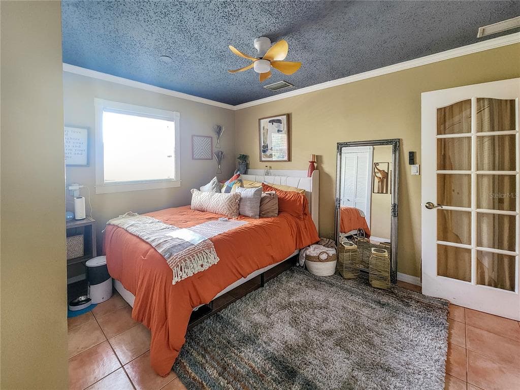270 BELAIRE COURT photo 14