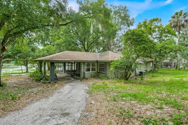 14436 CLERANDO DR photo 1