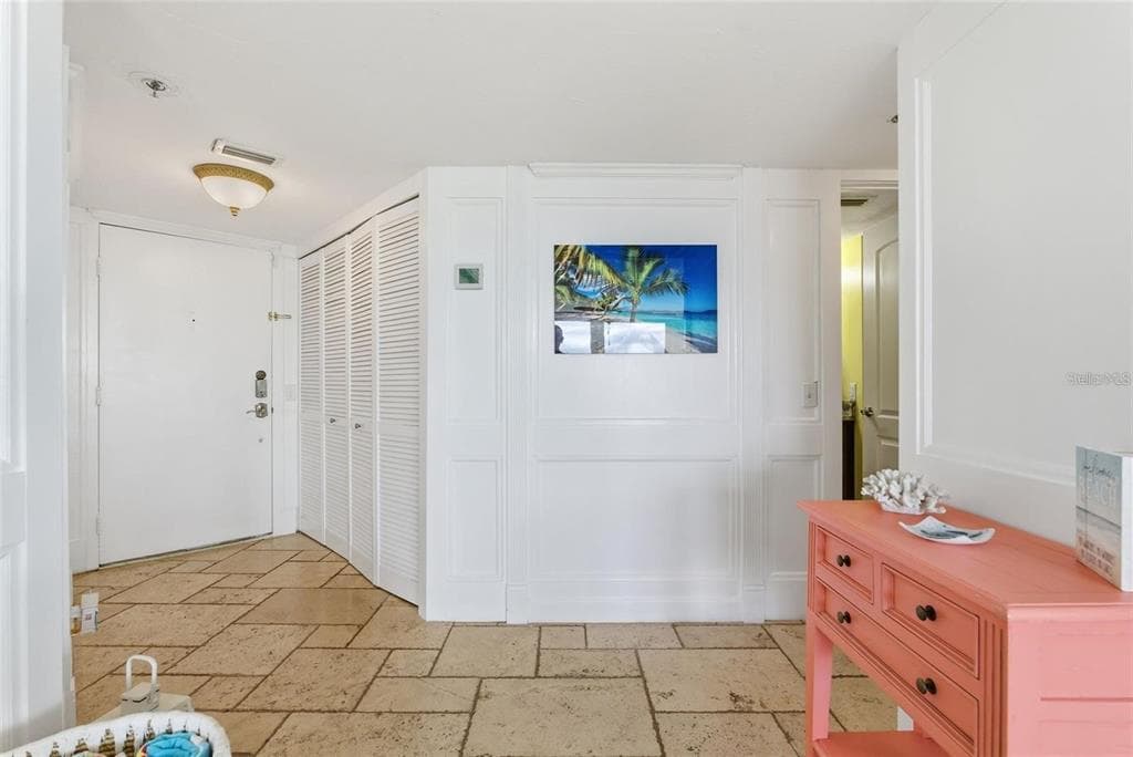 6265 SUN BOULEVARD 1204 photo 5