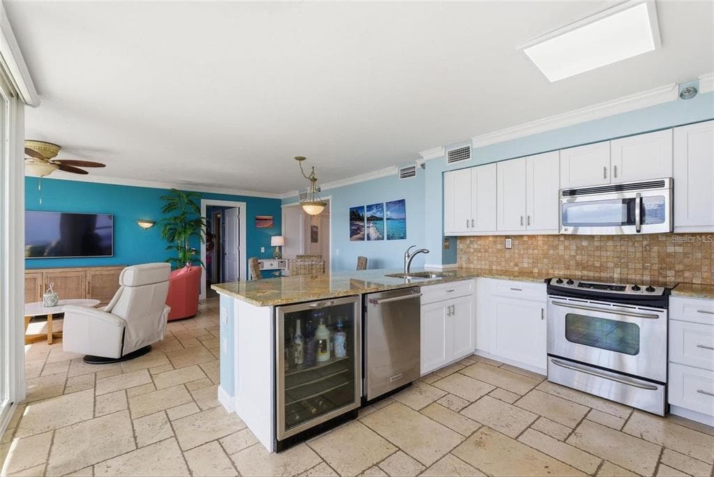6265 SUN BOULEVARD 1204 photo 10