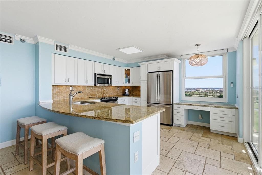 6265 SUN BOULEVARD 1204 photo 11