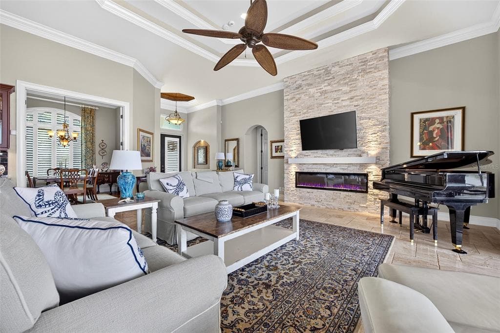 2018 DEBORAH DRIVE photo 10