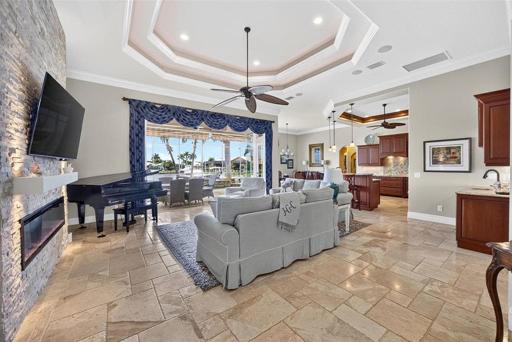 2018 DEBORAH DRIVE photo 14