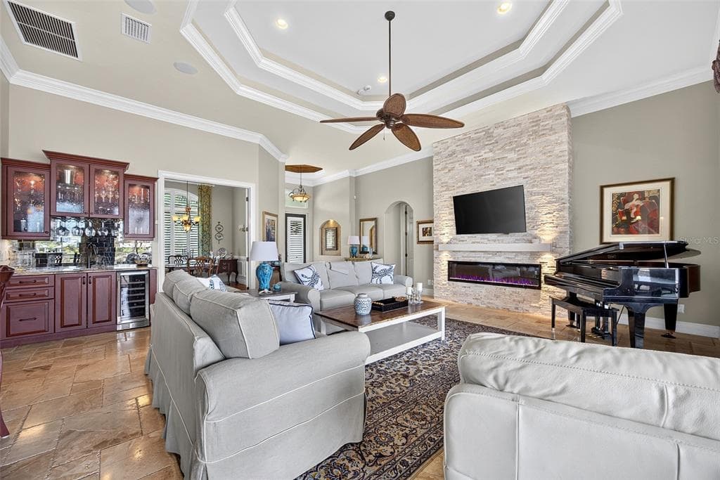 2018 DEBORAH DRIVE photo 8