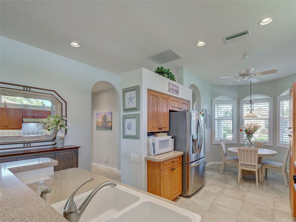 5011 SEAGRASS DRIVE photo 23