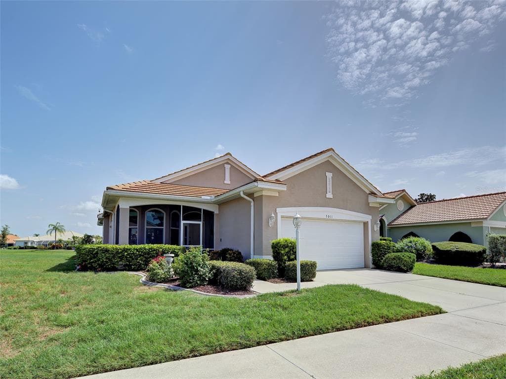 5011 SEAGRASS DRIVE photo 3