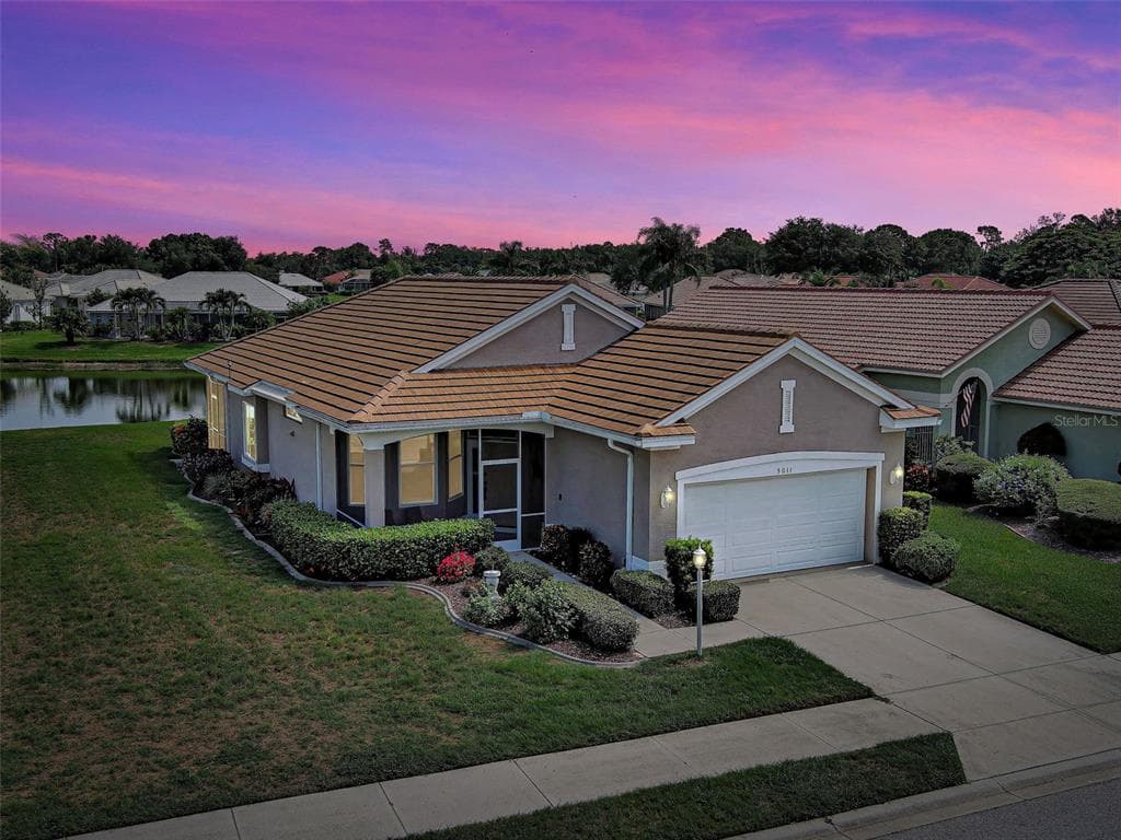 5011 SEAGRASS DRIVE photo 1