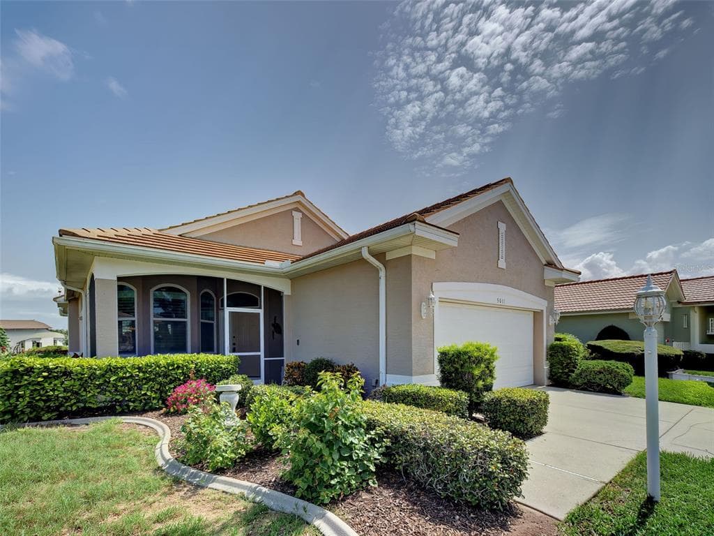 5011 SEAGRASS DRIVE photo 4