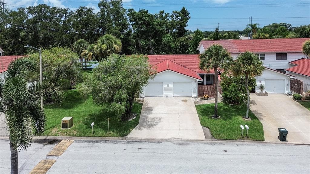 1439 WATER VIEW DRIVE W photo 2