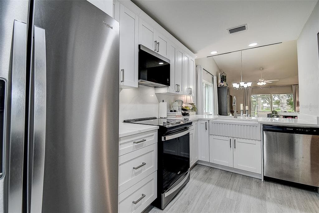1439 WATER VIEW DRIVE W photo 6