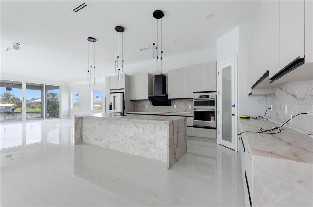 9232 ARRID CIRCLE photo 4