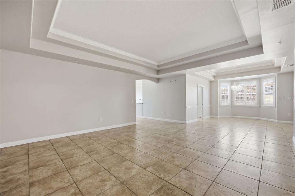 8767 THE ESPLANADE 40 photo 18