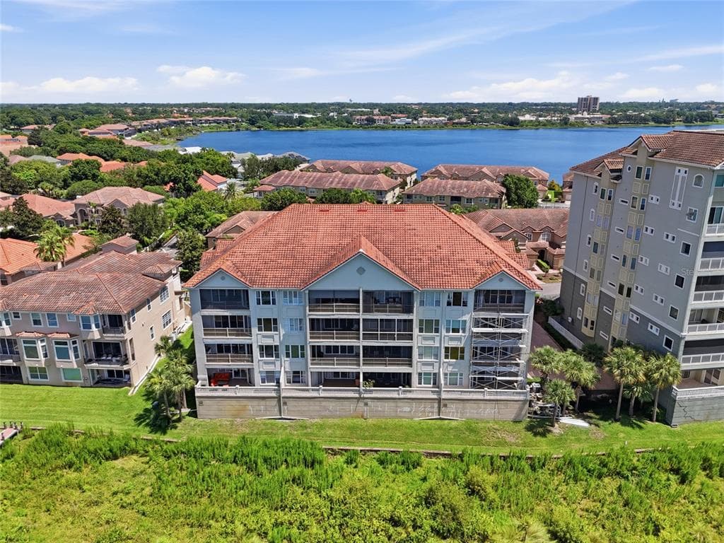8767 THE ESPLANADE 40 photo 11