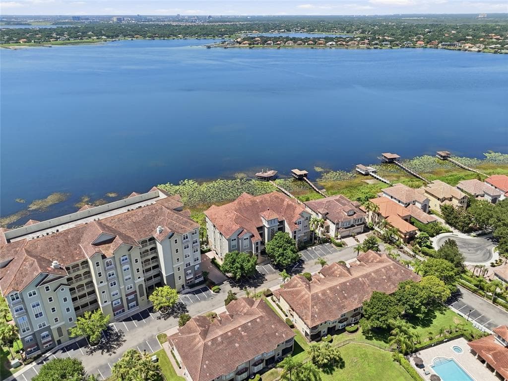 8767 THE ESPLANADE 40 photo 8