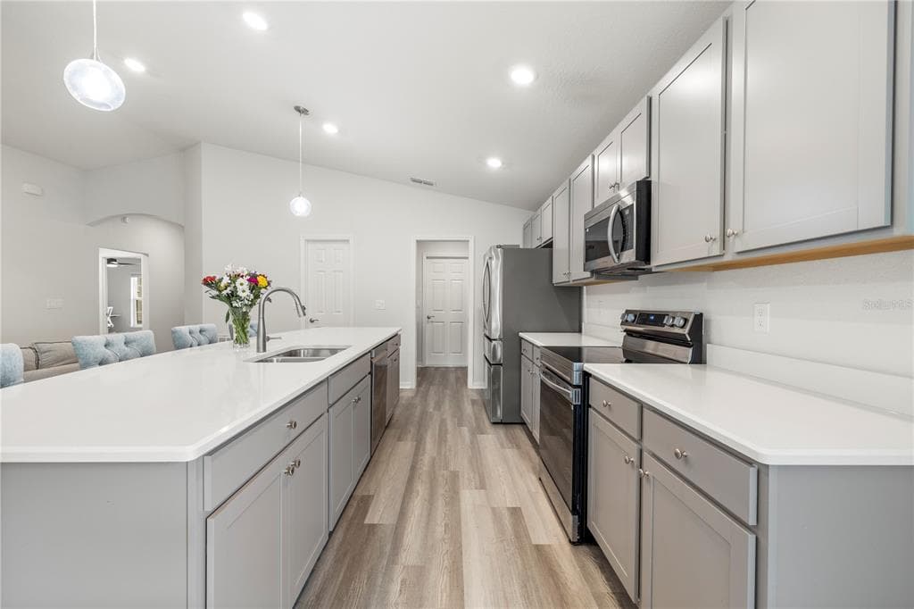 35542 BELLINGTON BOULEVARD photo 13