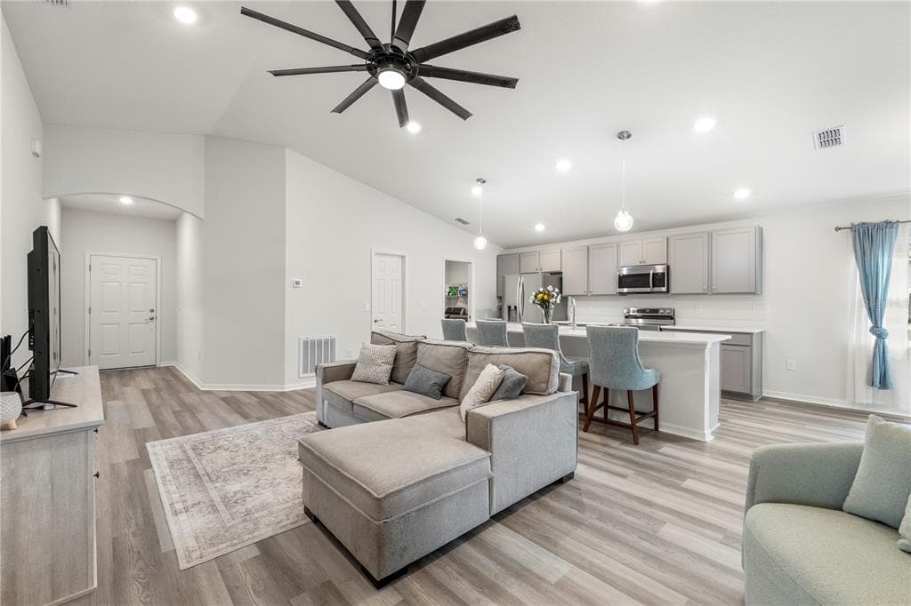 35542 BELLINGTON BOULEVARD photo 10