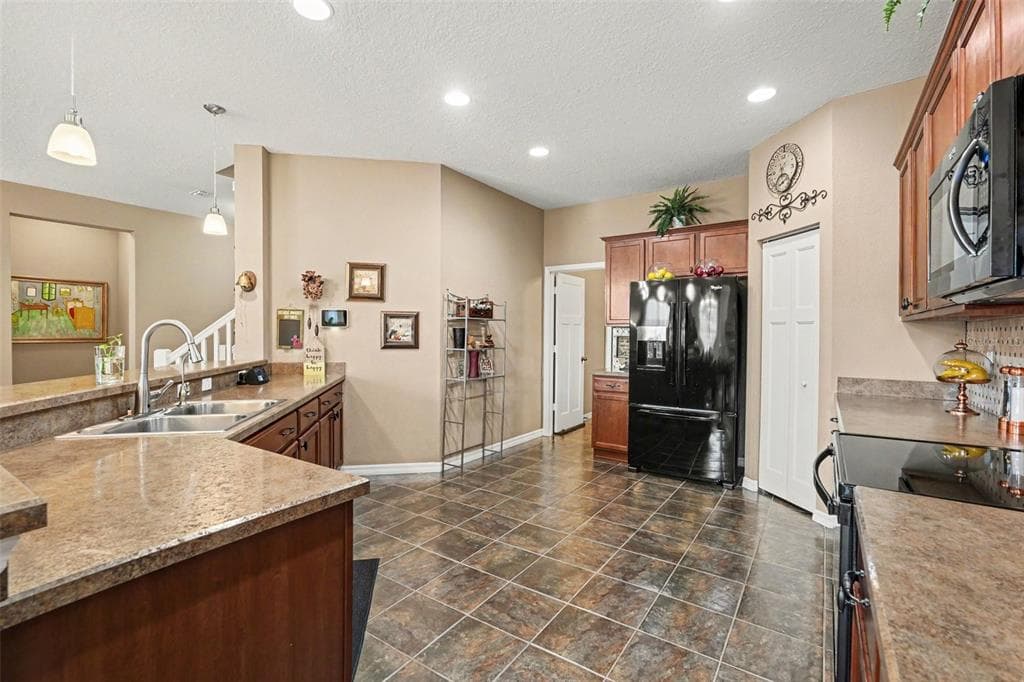 7620 TANGLE RUSH DRIVE photo 16
